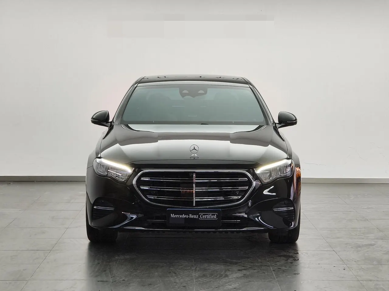 Mercedes Benz E-Class 2026 model E 300 L 48V 2.0T Luxury Edition Automatic 6