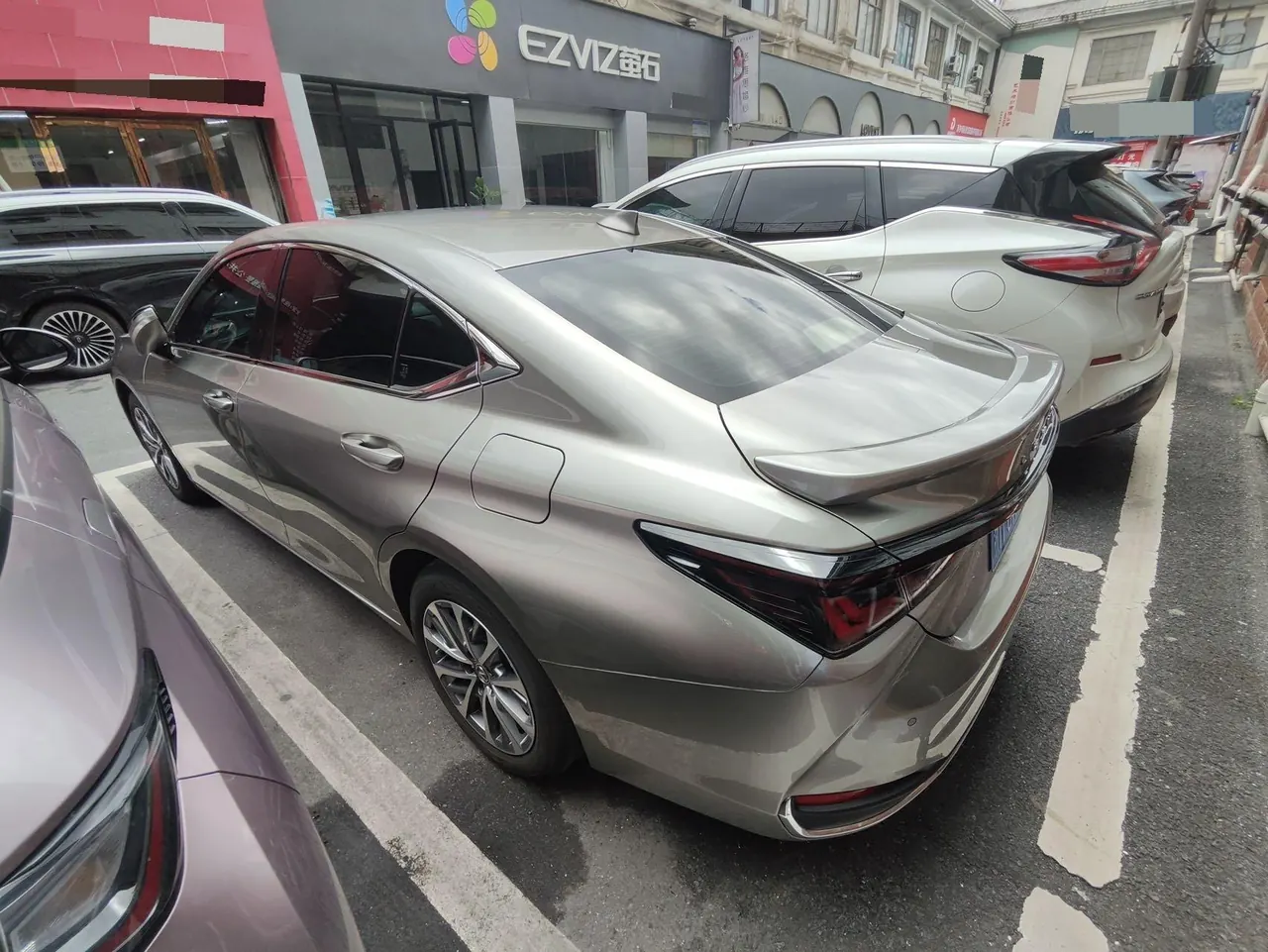 Lexus ES (Imported) 2025 ES200 2.0 Stepless Edition Automatic Gear 5