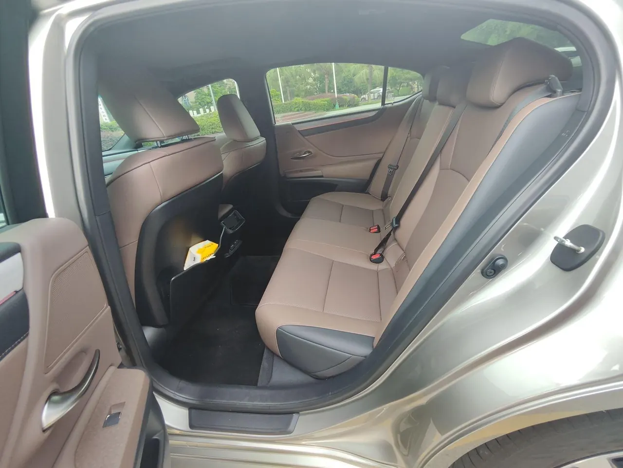 Lexus ES (Imported) 2025 ES200 2.0 Stepless Edition Automatic Gear 8