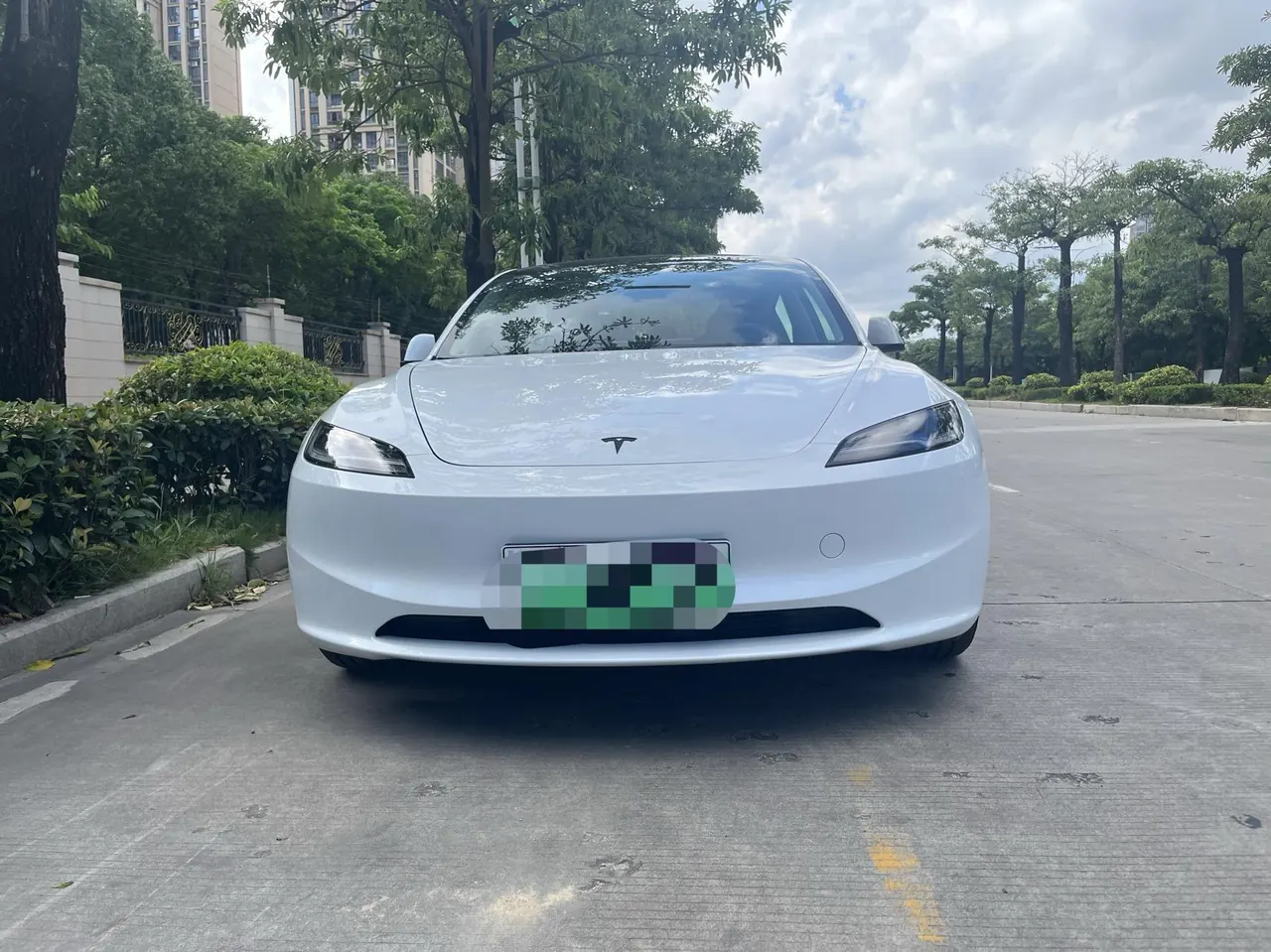 Tesla 2025 Model 3 Rear-Wheel-Drive Edition (facelift) Automatic Transmission 2