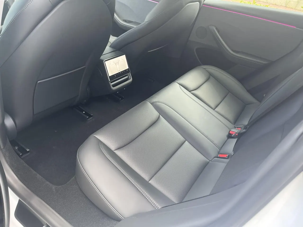 Tesla 2025 Model 3 Rear-Wheel-Drive Edition (facelift) Automatic Transmission 5