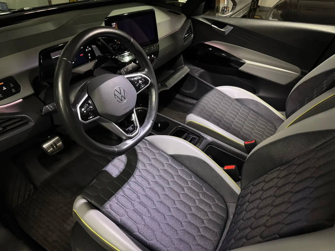 Volkswagen 2022 ID. 3 Pro Ultimate Edition Automatic Transmission 6