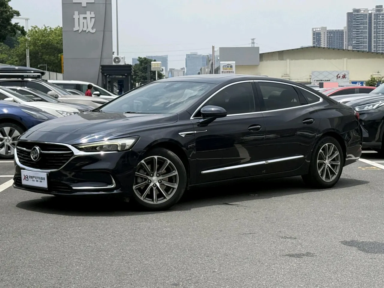 Buick 2020 LaCrosse 2.0T 652T Luxury Automatic - View 1