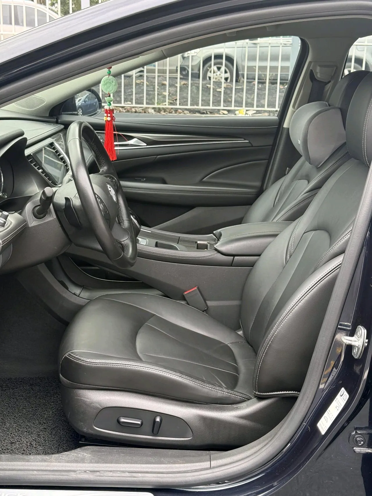 Buick 2020 LaCrosse 2.0T 652T Luxury Automatic 6