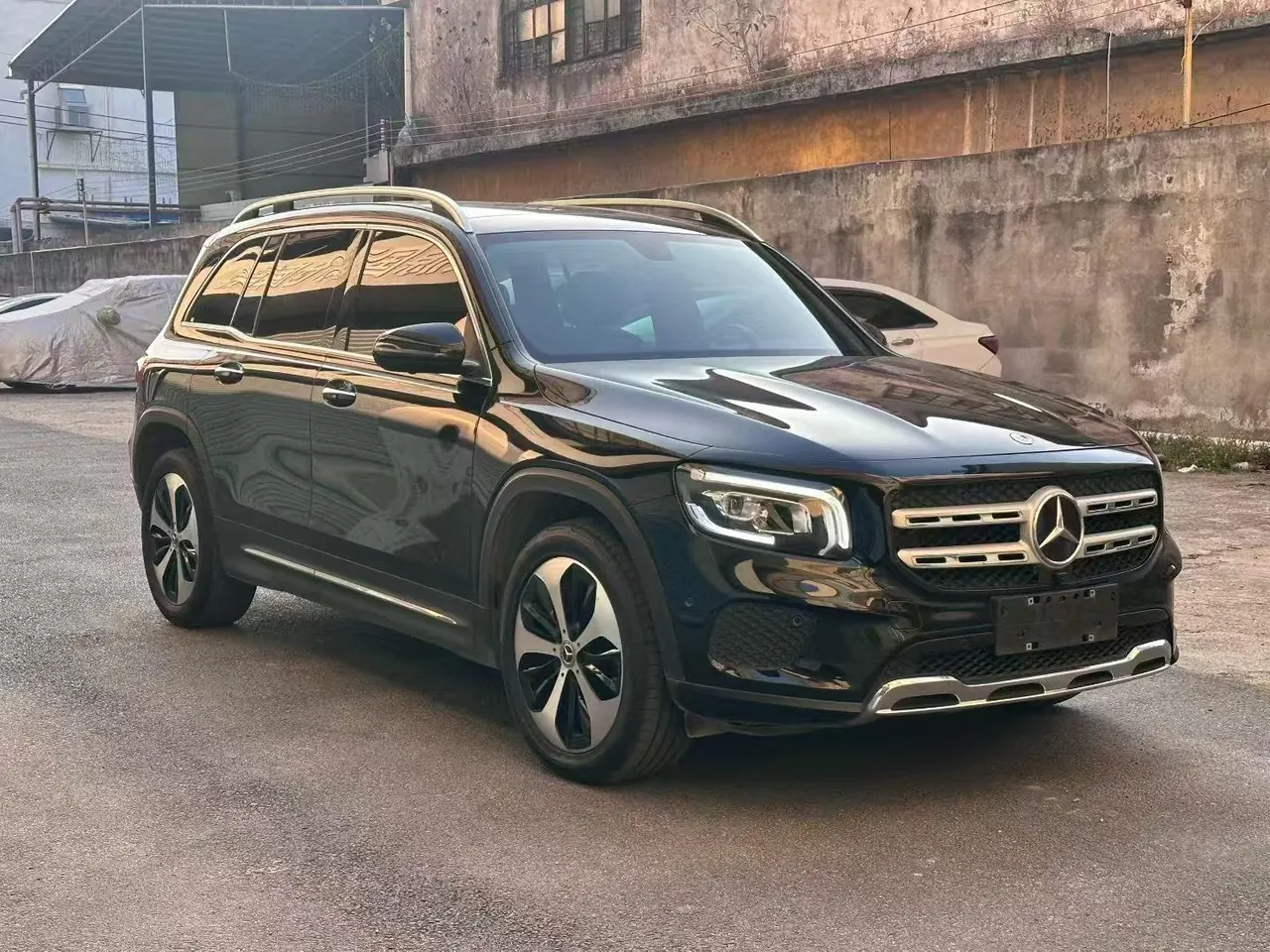 Mercedes Benz 2024 GLB 200 1.3T Fashion Automatic 2
