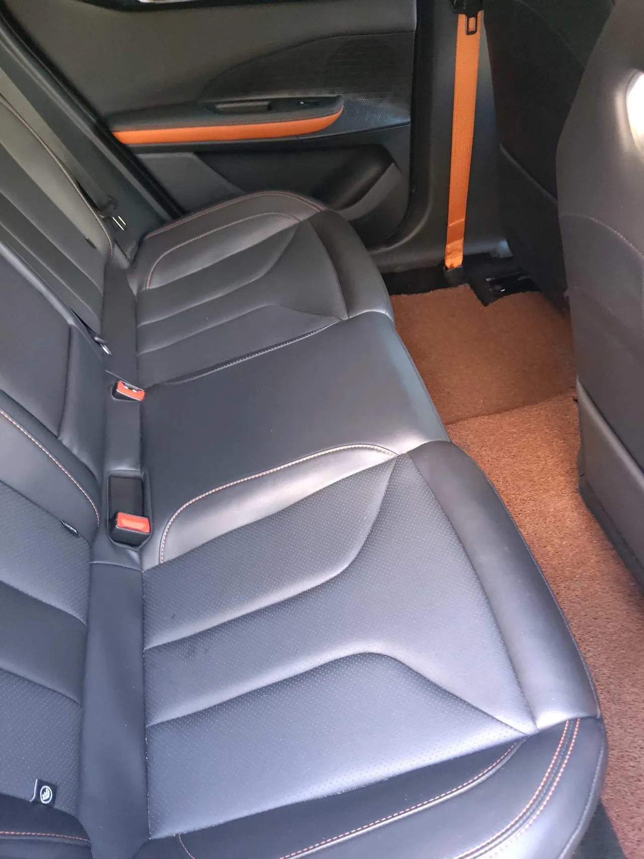 ChangAn 2023 UNI-V 1.5T honorable automatic gear 2