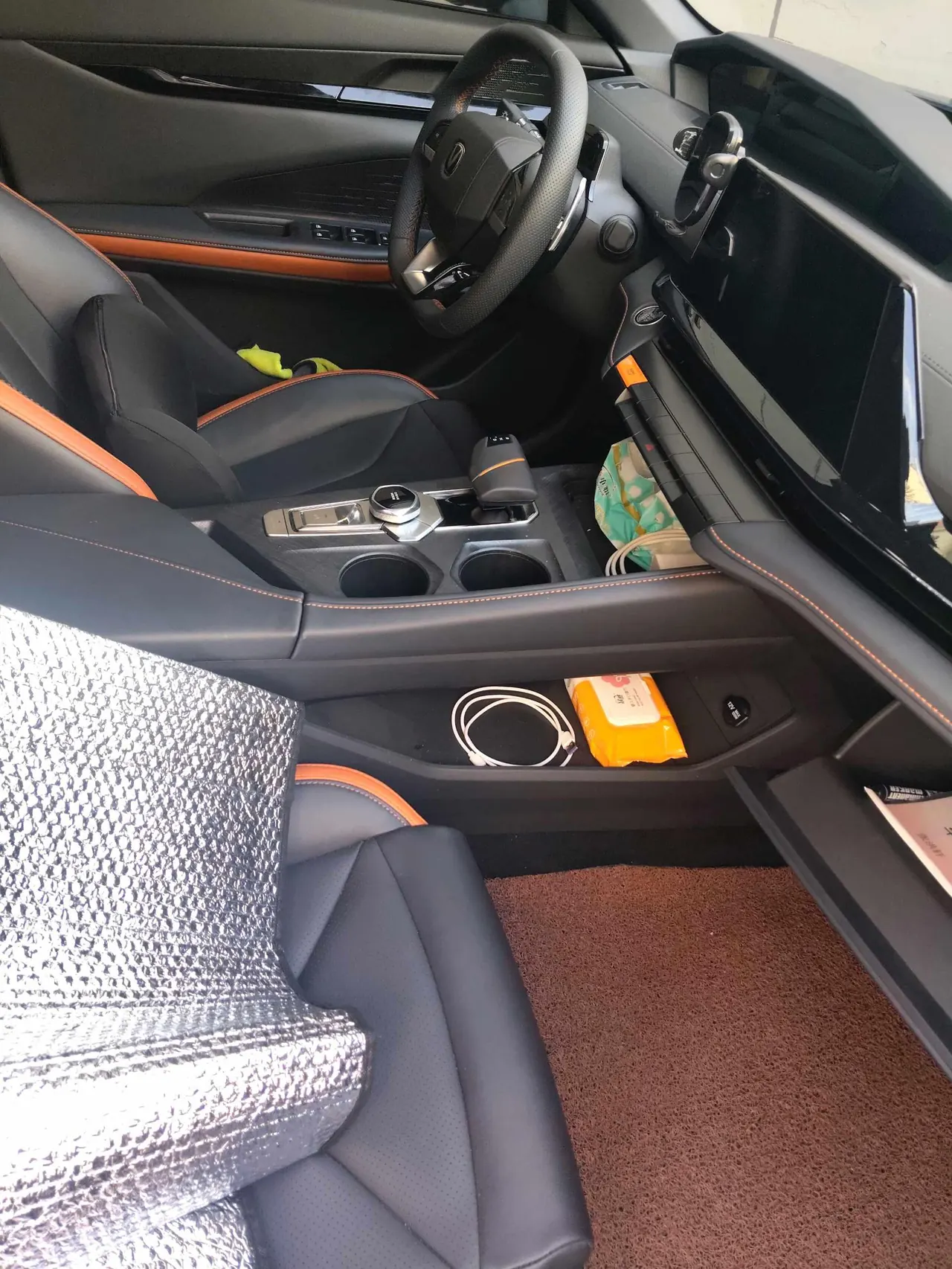 ChangAn 2023 UNI-V 1.5T honorable automatic gear 3