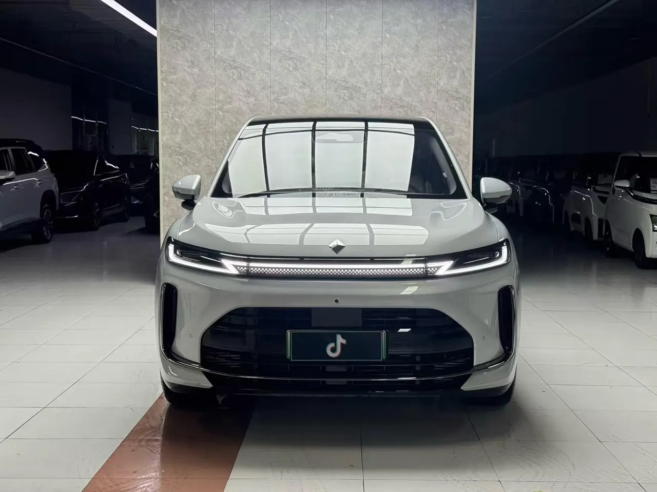 Huajing 2026 Huajing S 1.5T 235km 4-wheel drive dry Kun exclusive edition automatic gear 5
