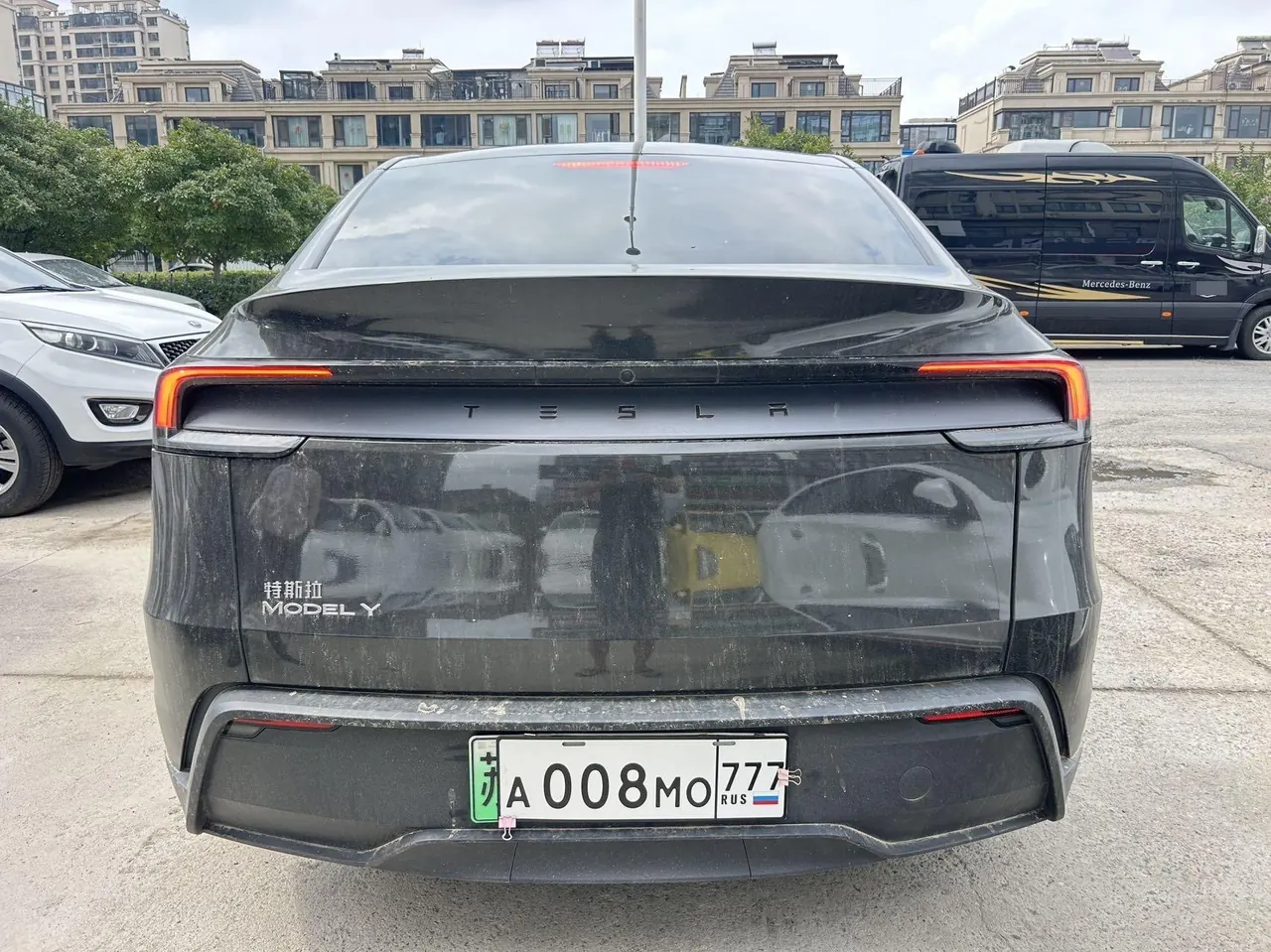 Tesla 2025 Model Y Rear Wheel Drive First Edition Automatic Transmission 4