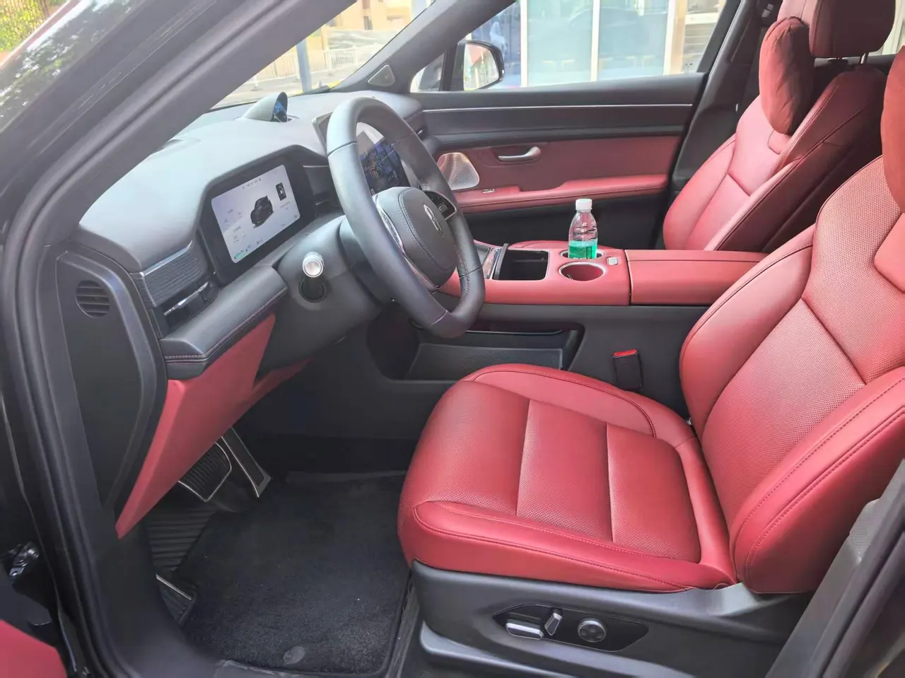 AITO 2025 AITO M5 extended-range Ultra rear-drive automatic gear 3