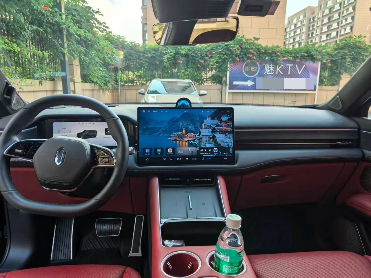 AITO 2025 AITO M5 extended-range Ultra rear-drive automatic gear 4