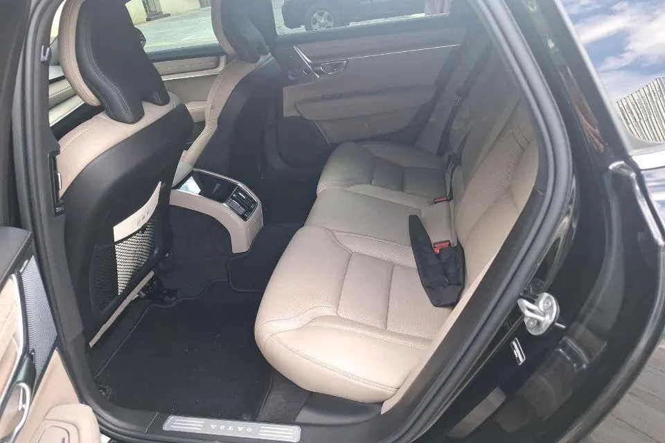 Volvo 2026 S90 48V 2.0T B5 Zhiya Deluxe Edition Automatic Gear 4