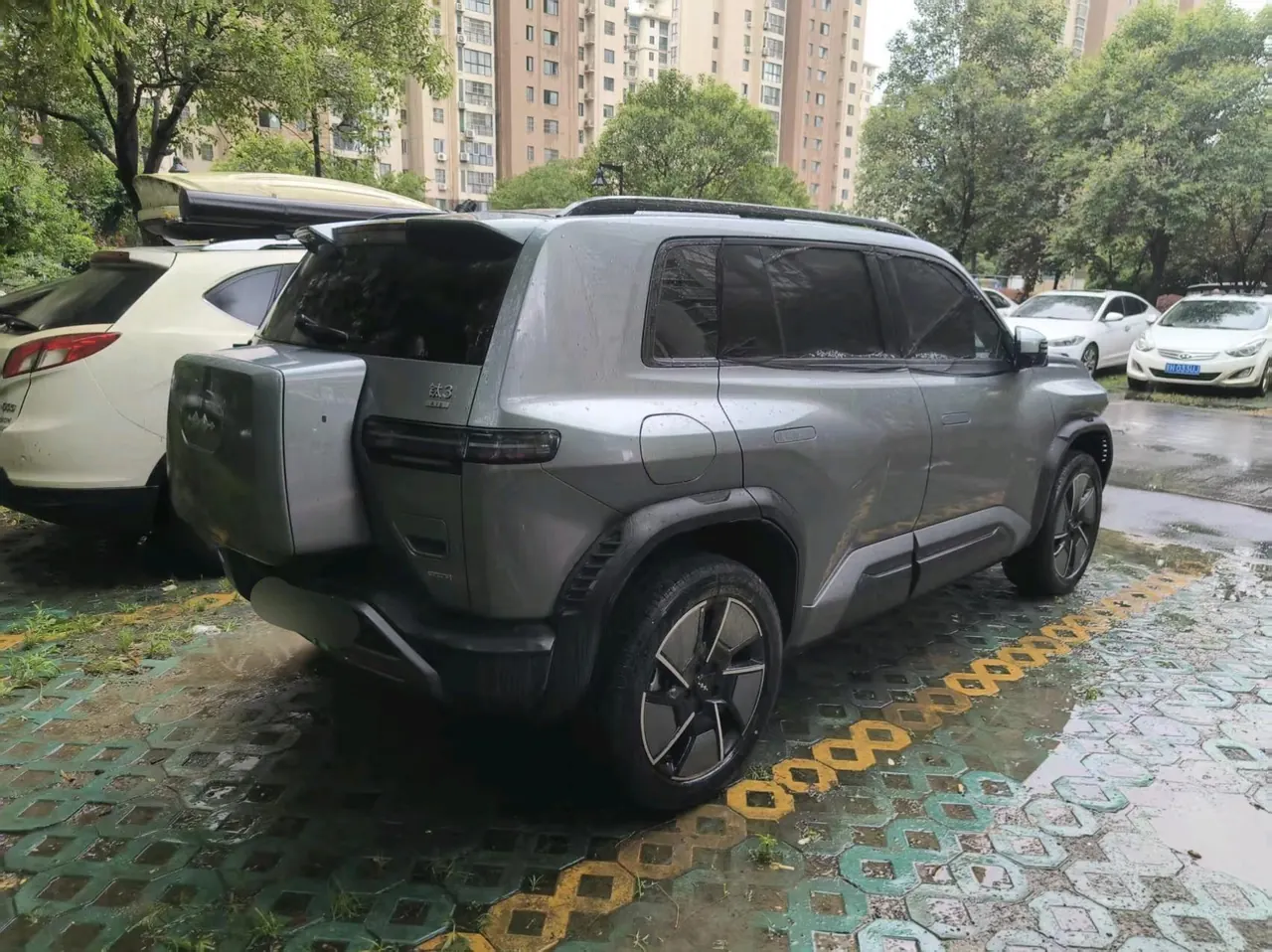 FangChengBao 2025 model Titanium 3, 501km range, four-wheel-drive intelligent driving Max version, automatic transmission 4