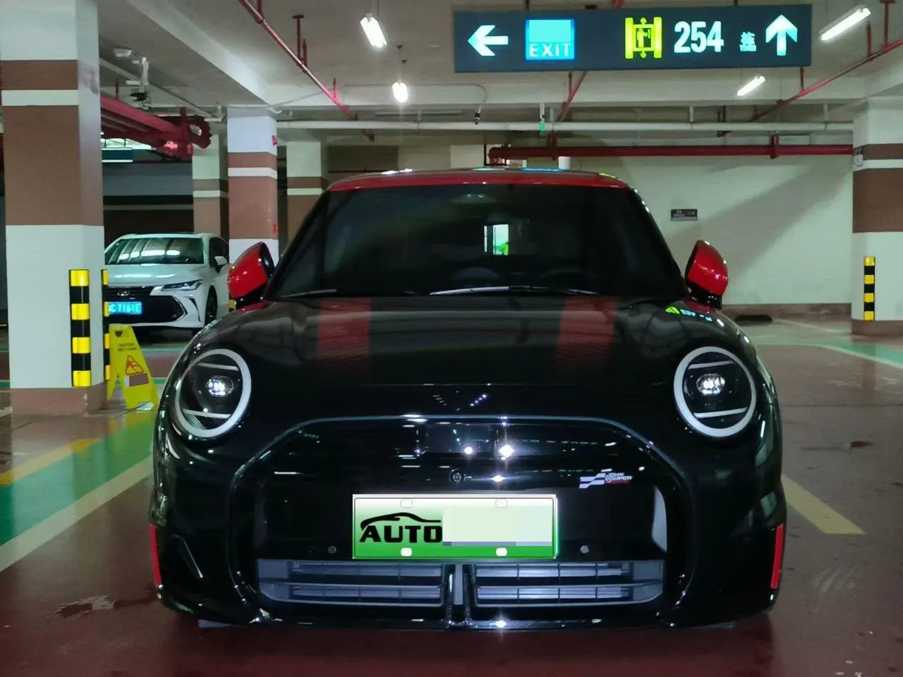 MINI Mini 2025 MINI JCW JOHN COOPER WORKS AUTOMATIC 2