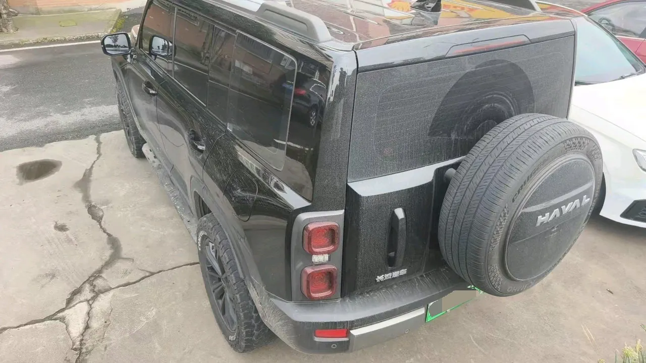 Haval 2023 Raptors Hi4 1.5T 145 Discovery Edition Automatic Gear 3