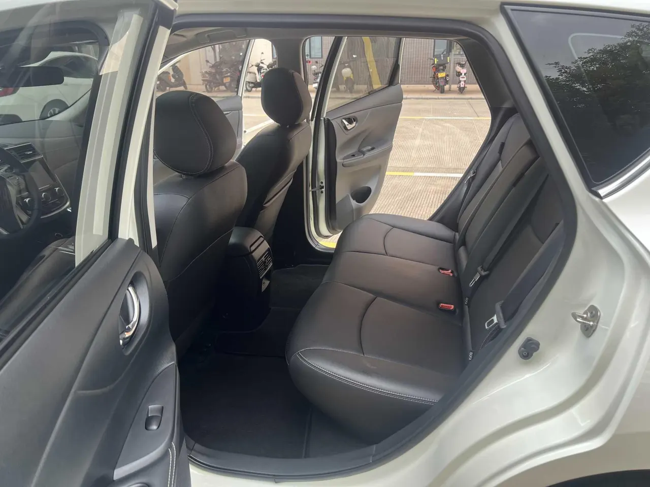 Nissan 2021 Tiida 1.6 Stepless Smart Edition Automatic Gear 6