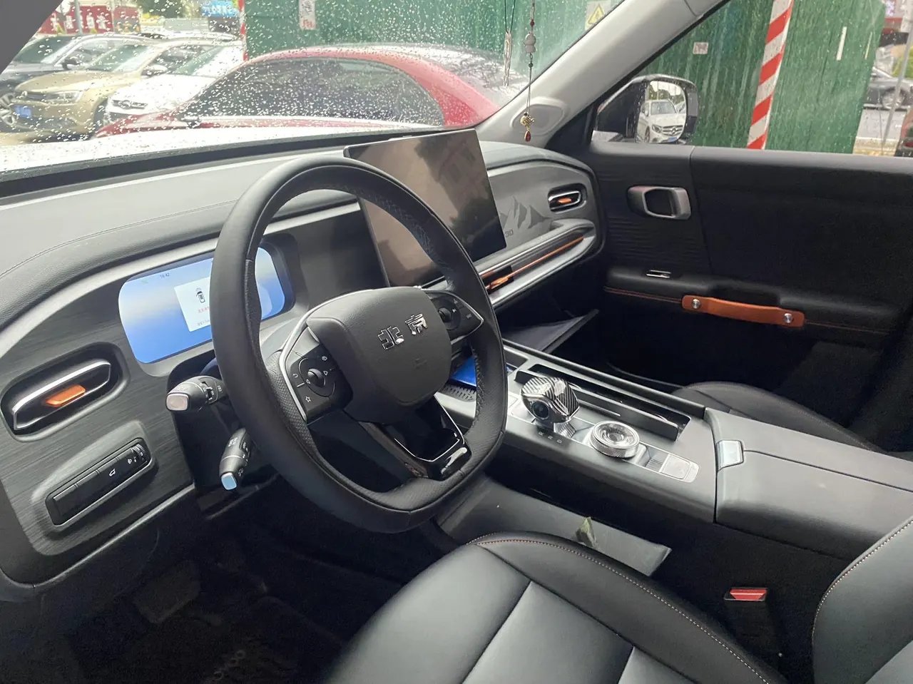 Beijing 2026 BJ30 1.5T Traveler Two-Drive Standard Automatic Gear 5