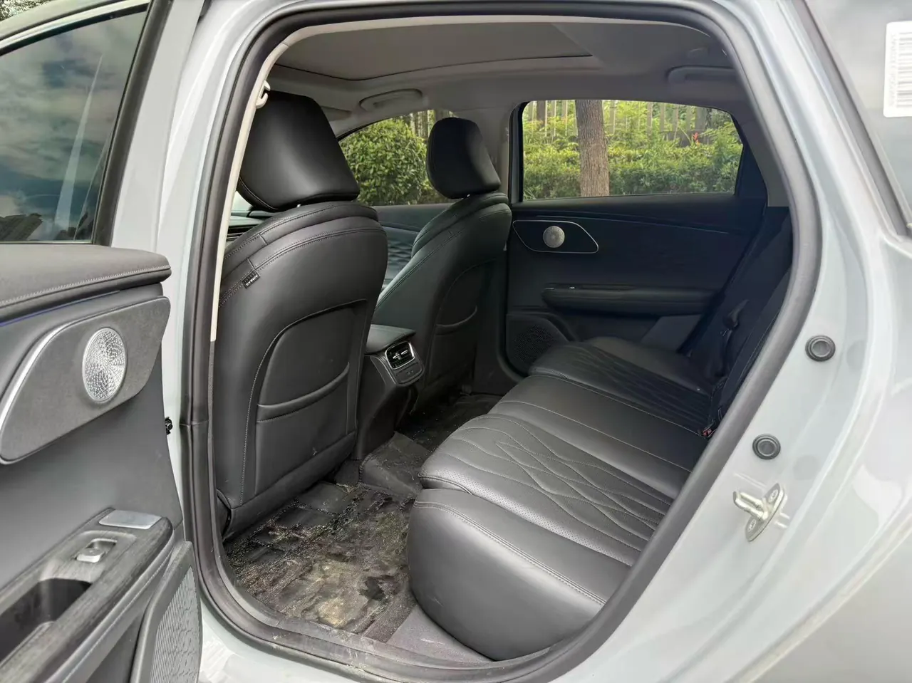 Chery 2025 Fengyun A8L 1.5TGDI 145km Comfortable Automatic Gear 4