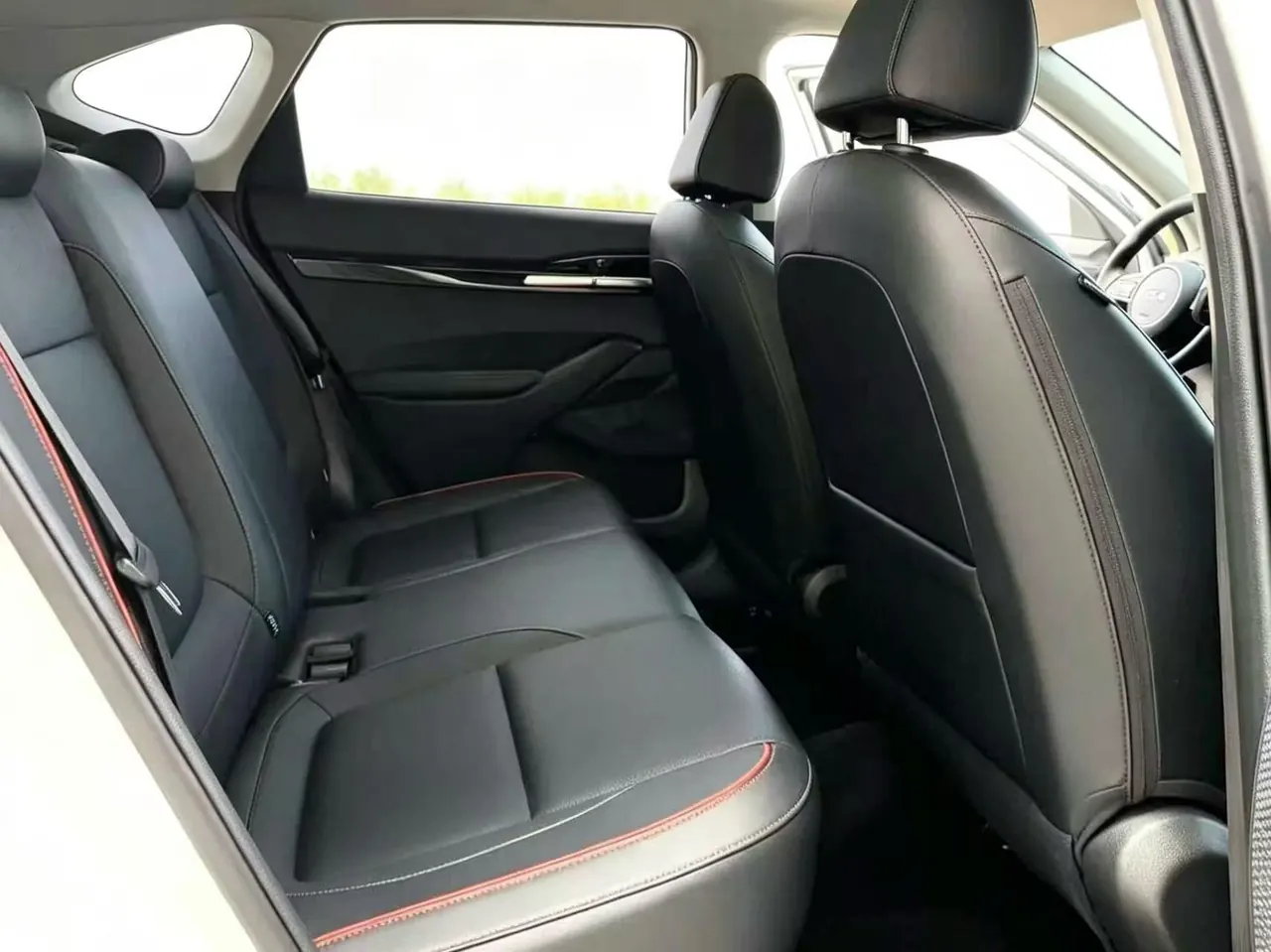 Kia 2023 Setus 1.5 Stepless Premium Edition Automatic Transmission 5