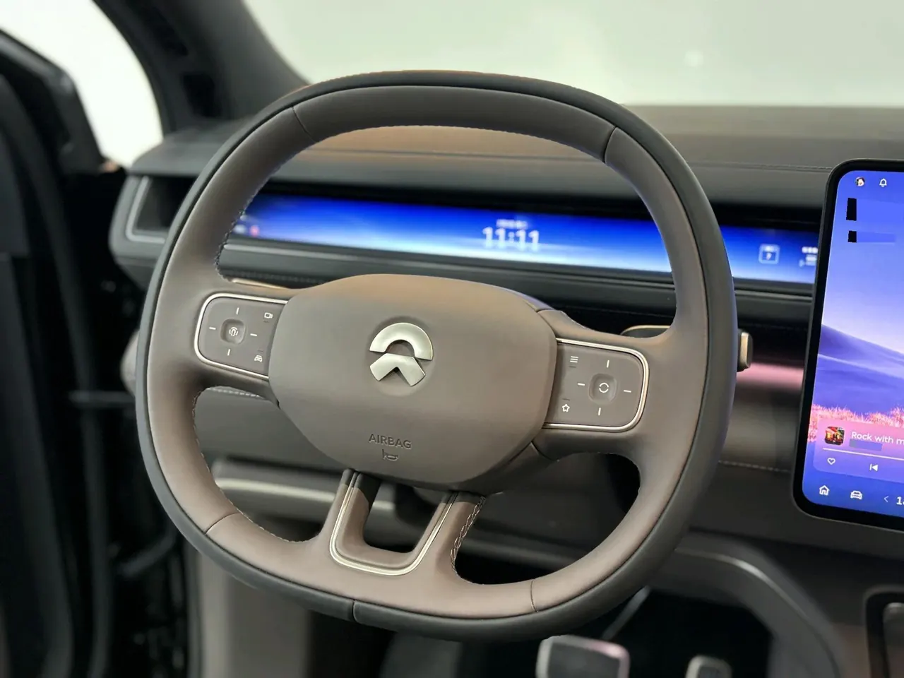 NIO 2026 ES8 6‑Seater Executive Signature Edition Automatic Transmission 8