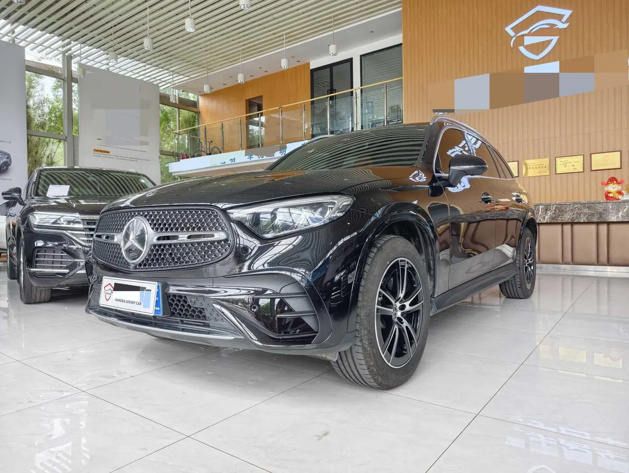 Mercedes Benz 2025 GLC 260 L 4MATIC 48V 2.0T Luxury (Modified) Automatic Gear - View 1