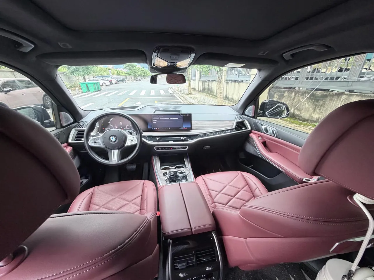 BMW 2023 X5 xDrive40Li 48V 3.0T exclusive M sports obsidian night suit automatic gear 8