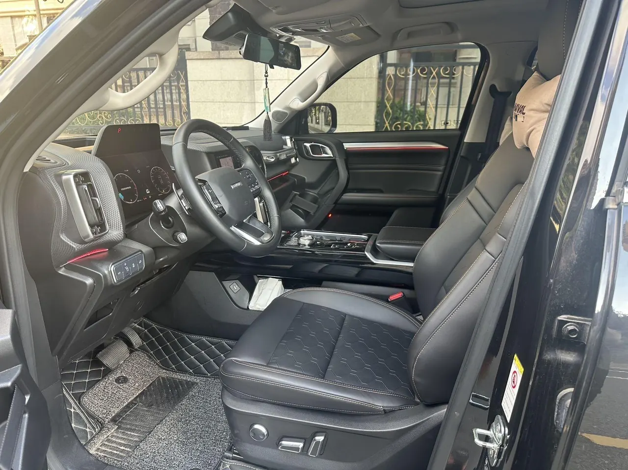 Haval 2022 big dogs 1.5T two-wheel-drive border animal husbandry version automatic gear 4
