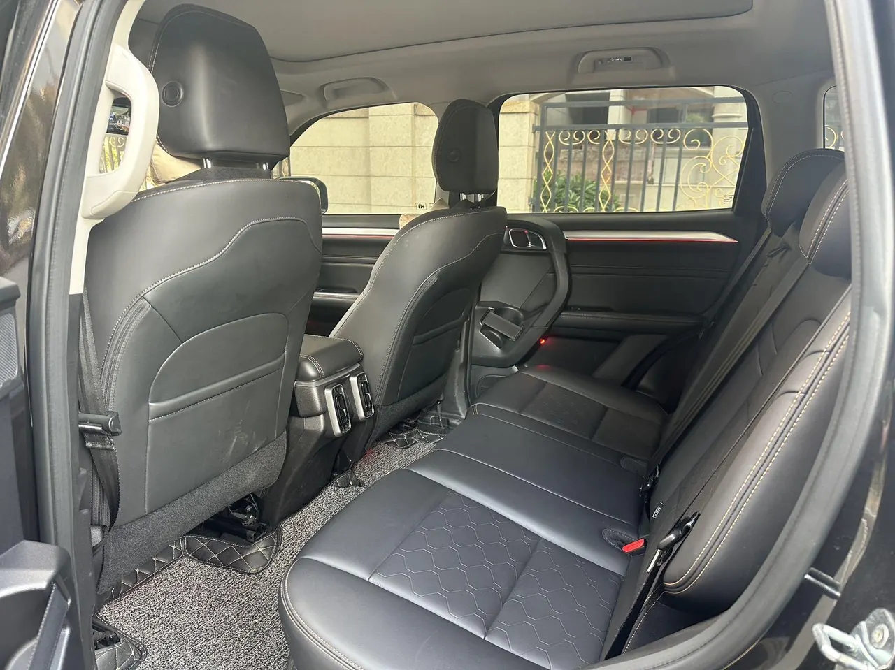 Haval 2022 big dogs 1.5T two-wheel-drive border animal husbandry version automatic gear 6
