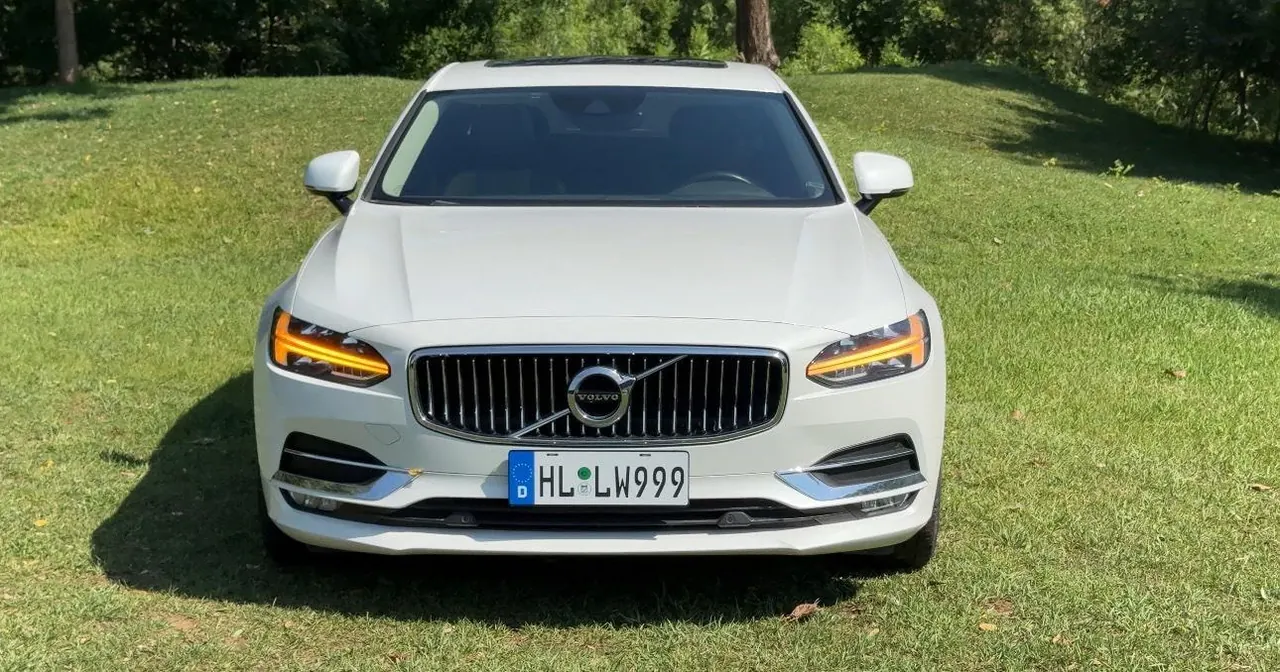 Volvo 2020 S90 2.0T T5 Zhiyi Deluxe Edition Automatic Gear 4