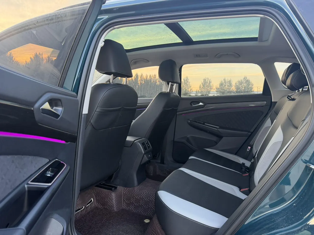 Jetta 2023 Jetta VS7 1.4T 280TSI High Light Glory Edition Automatic Gear 5