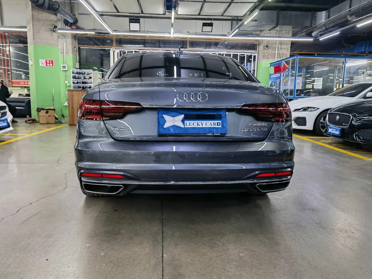 Audi 2020 A4L 2.0TFSI 40TFSI Fashion Elegant Automatic 5
