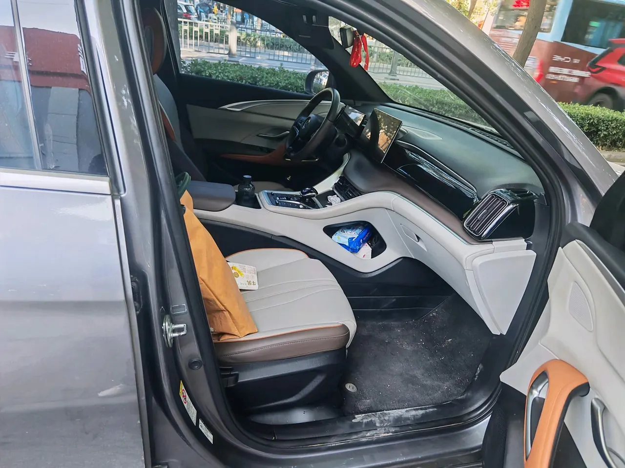 BYD Song Pro New Energy 2022 Song Pro DM-i 1.5 Stepless 51km Luxury Automatic Gear 3