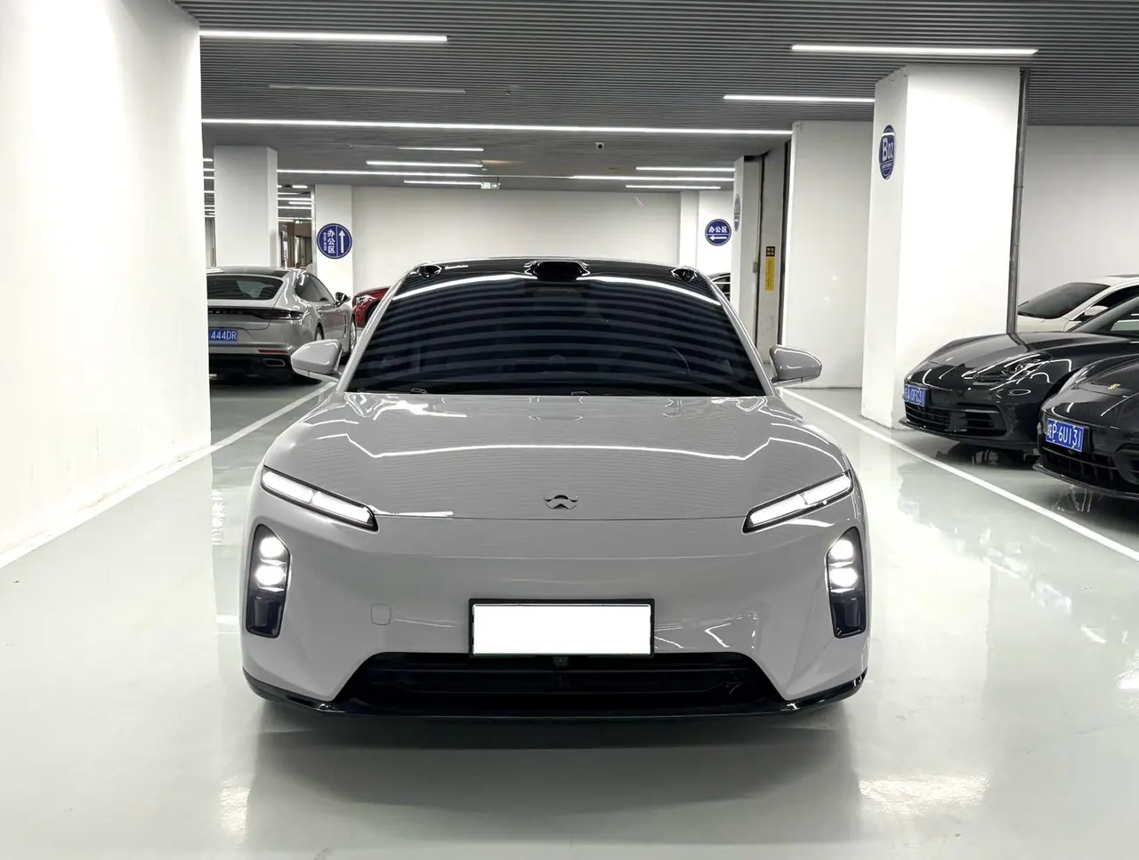 NIO 2025 ET5T 75kWh Touring automatic 2