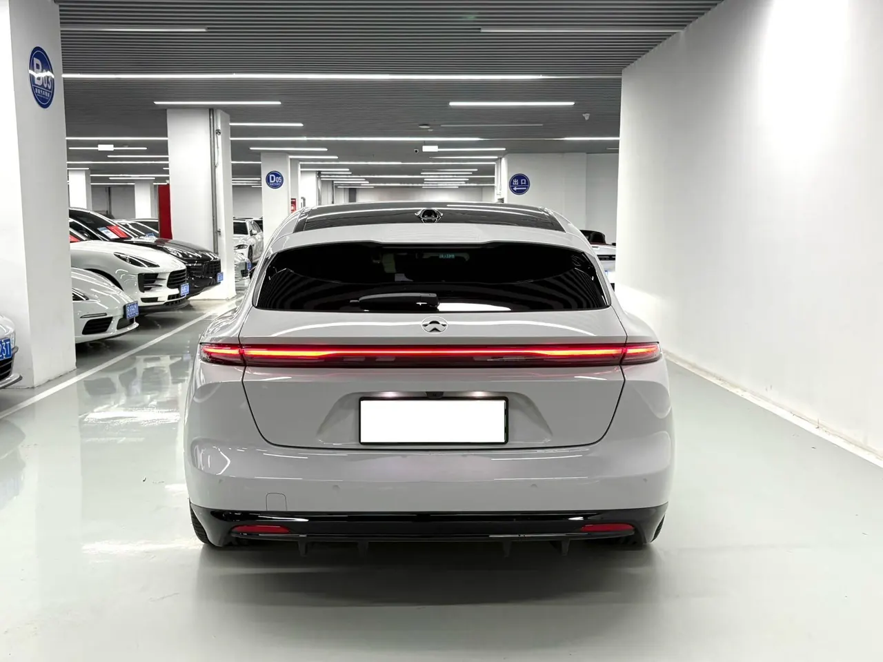 NIO 2025 ET5T 75kWh Touring automatic 4