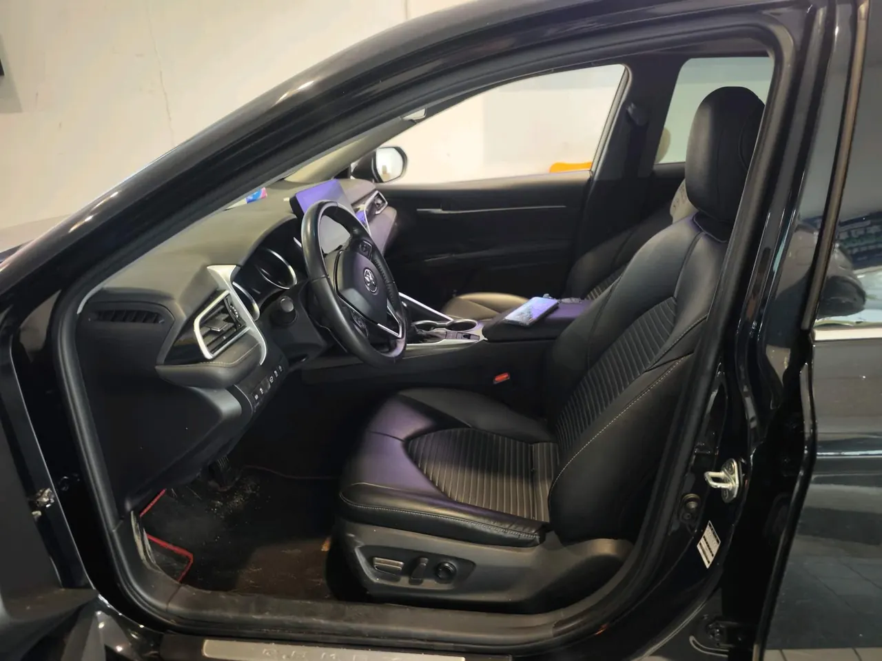 Toyota 2022 Camry 2.0S Stepless Knight Edition Automatic Gear 2