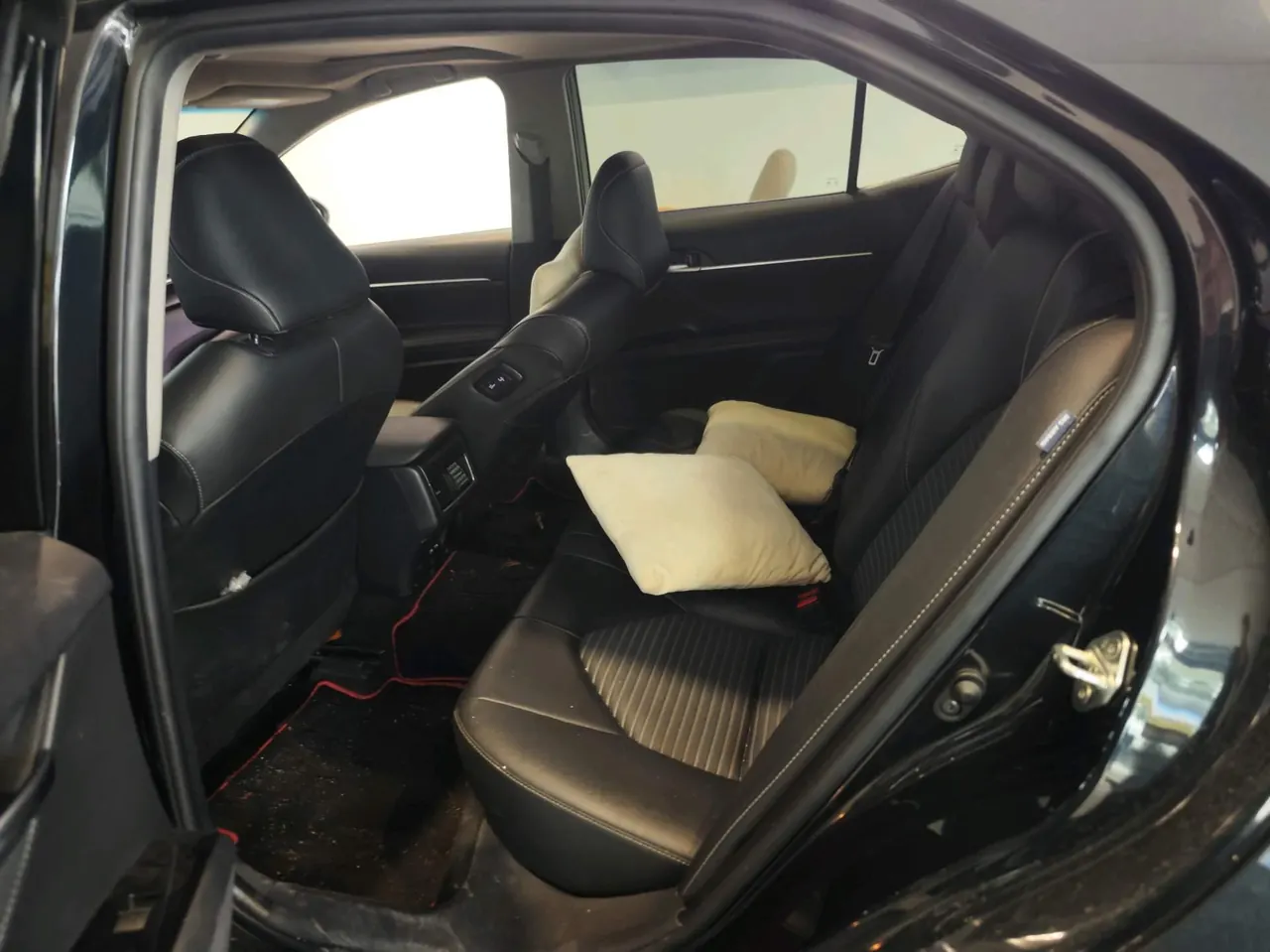 Toyota 2022 Camry 2.0S Stepless Knight Edition Automatic Gear 3