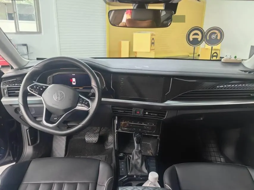 Volkswagen 2023 Passat 2.0TSI 330TSI Star Elite Edition (Modified) Automatic Gear 8