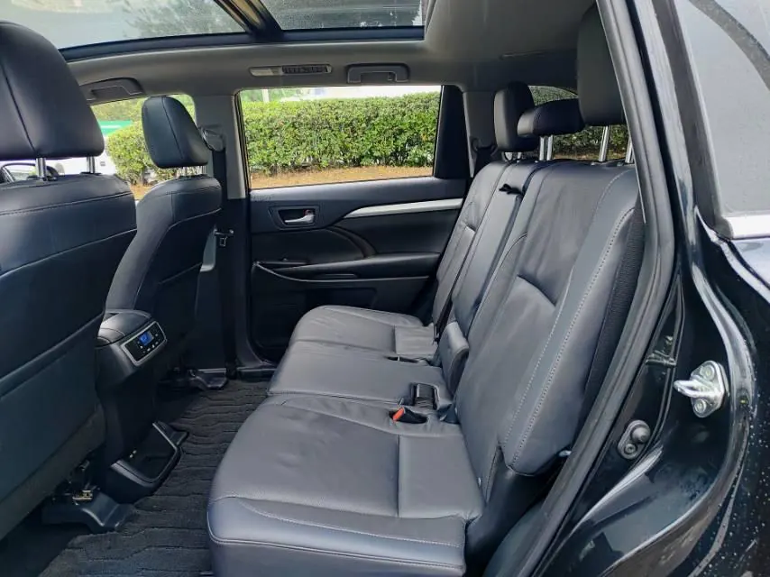 Toyota 2021 Highlander 2.0T 4-wheel drive deluxe 7-seat automatic gear 6
