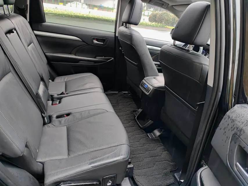 Toyota 2021 Highlander 2.0T 4-wheel drive deluxe 7-seat automatic gear 7