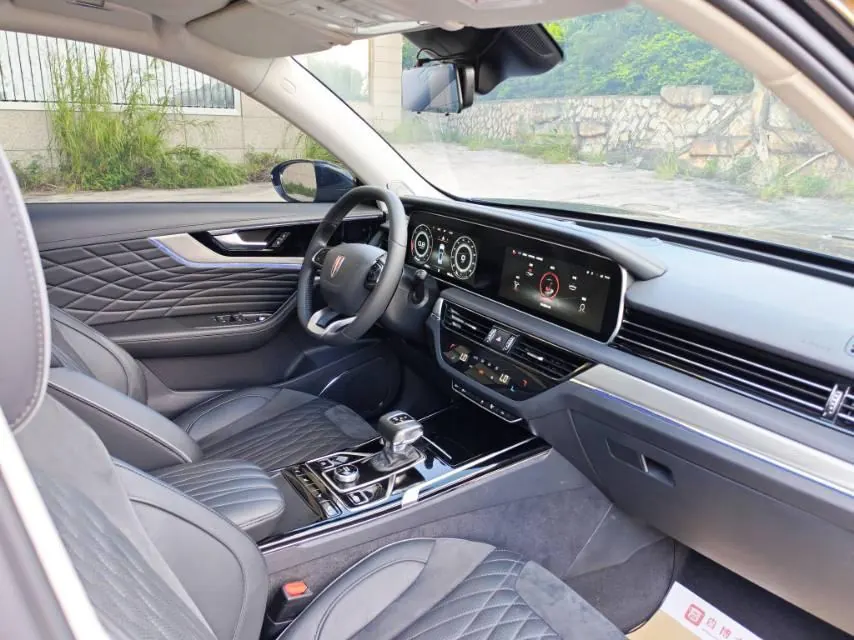 HongQi 2022 HS5 2.0T Zhilian Flag Edition Automatic Gear 6
