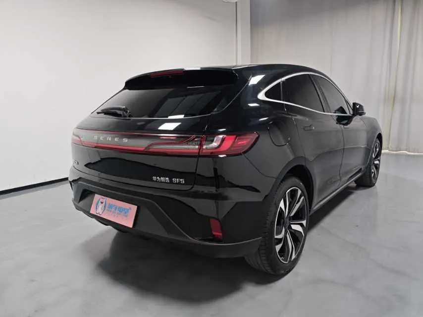 SERES 2021 SERES 5 Huawei Smart Selection Four-wheel Drive Automatic Gear 5