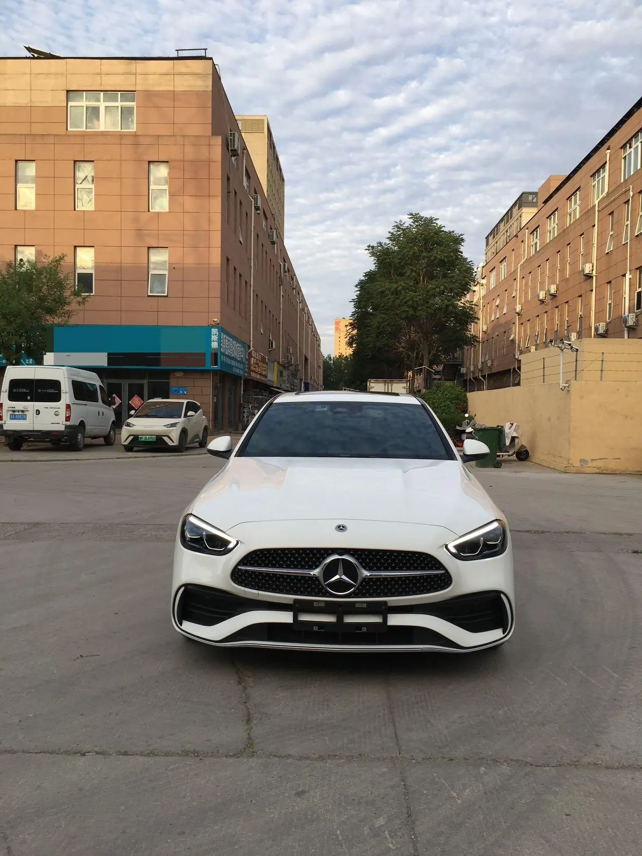 Mercedes Benz Class C 2023 C 200 L 48V 1.5T Sports Edition Automatic Gear 2