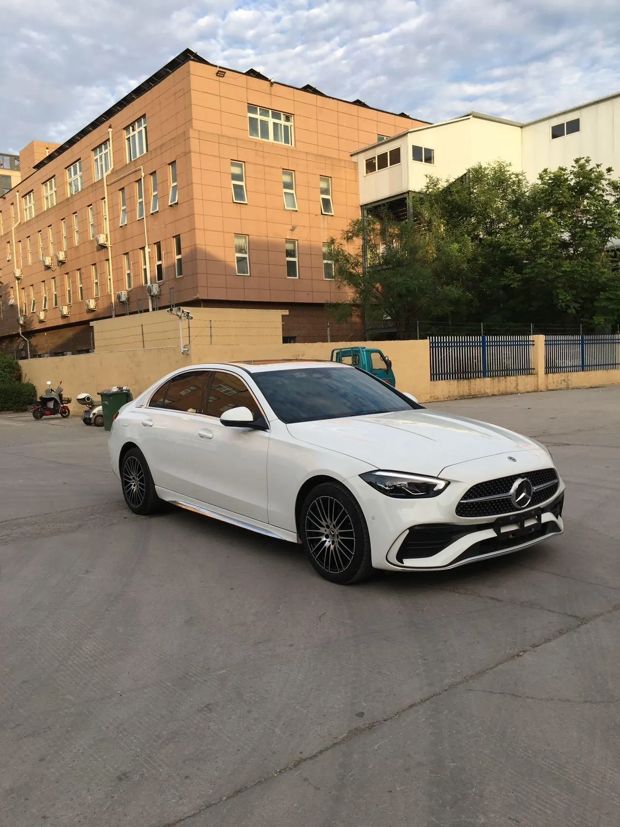 Mercedes Benz Class C 2023 C 200 L 48V 1.5T Sports Edition Automatic Gear 3