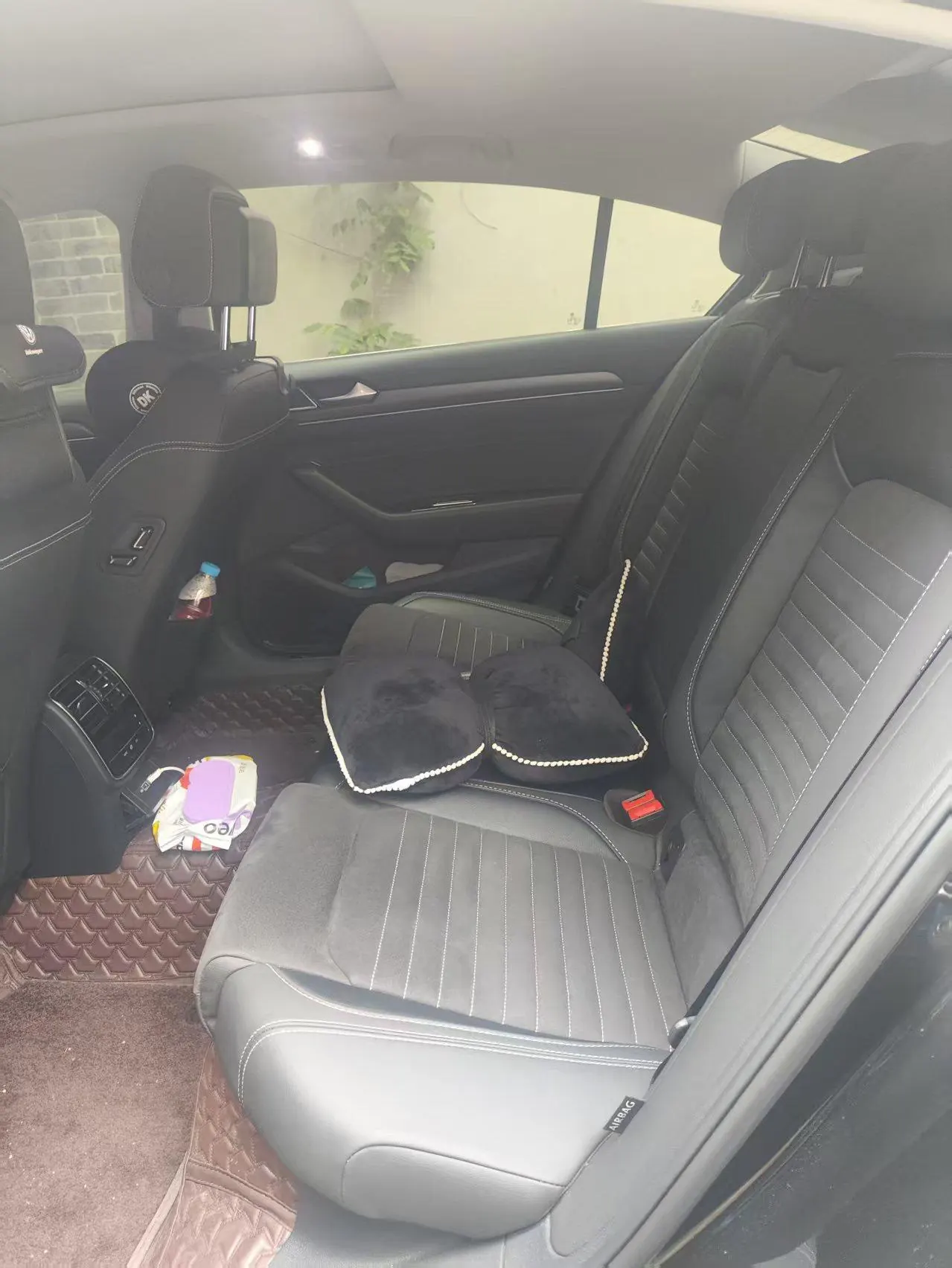 Volkswagen 2020 Magotan 2.0TSI 330TSI luxury automatic transmission 4