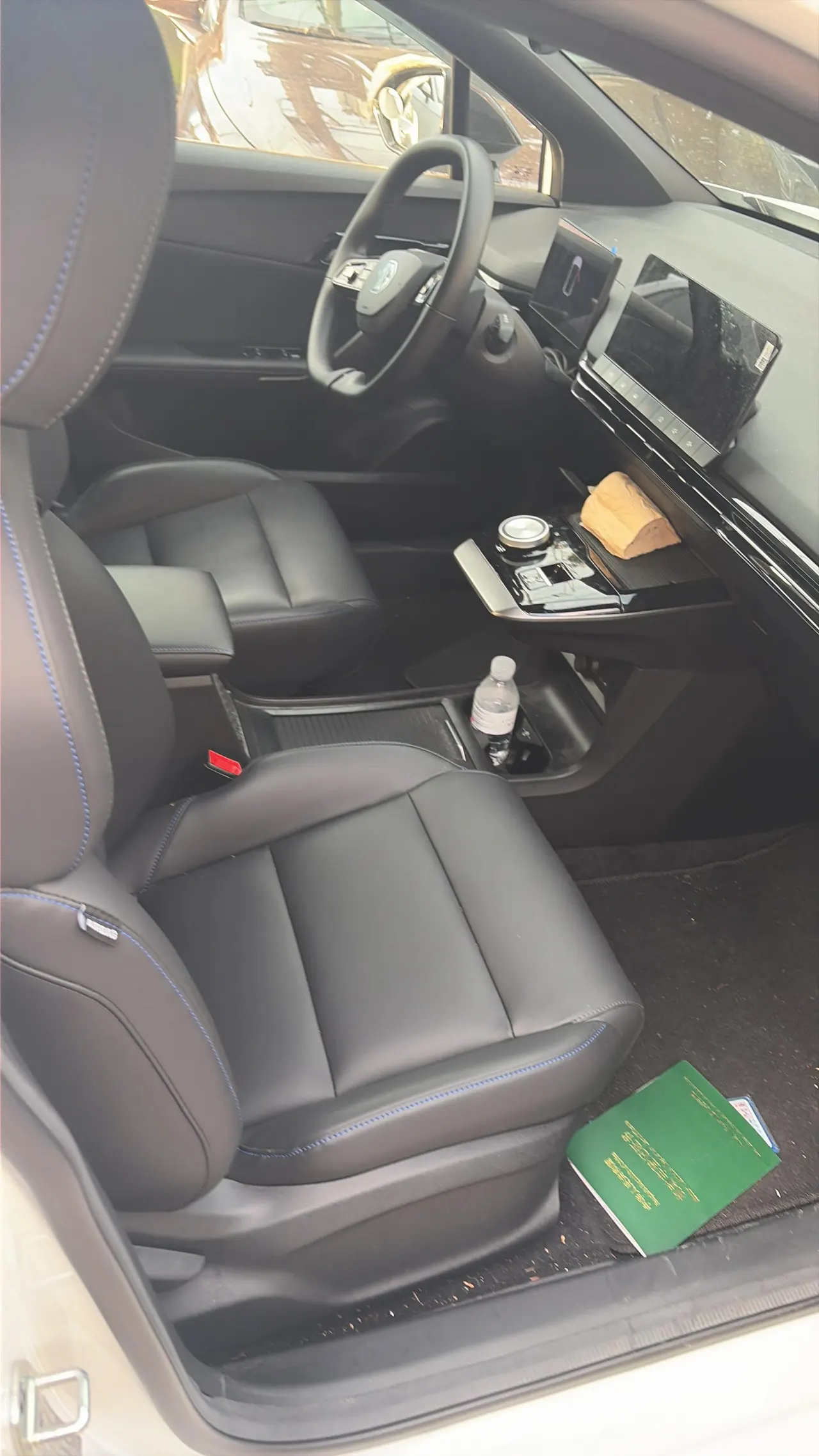 MG 2022 MULAN 425km Flagship Automatic Gear 8