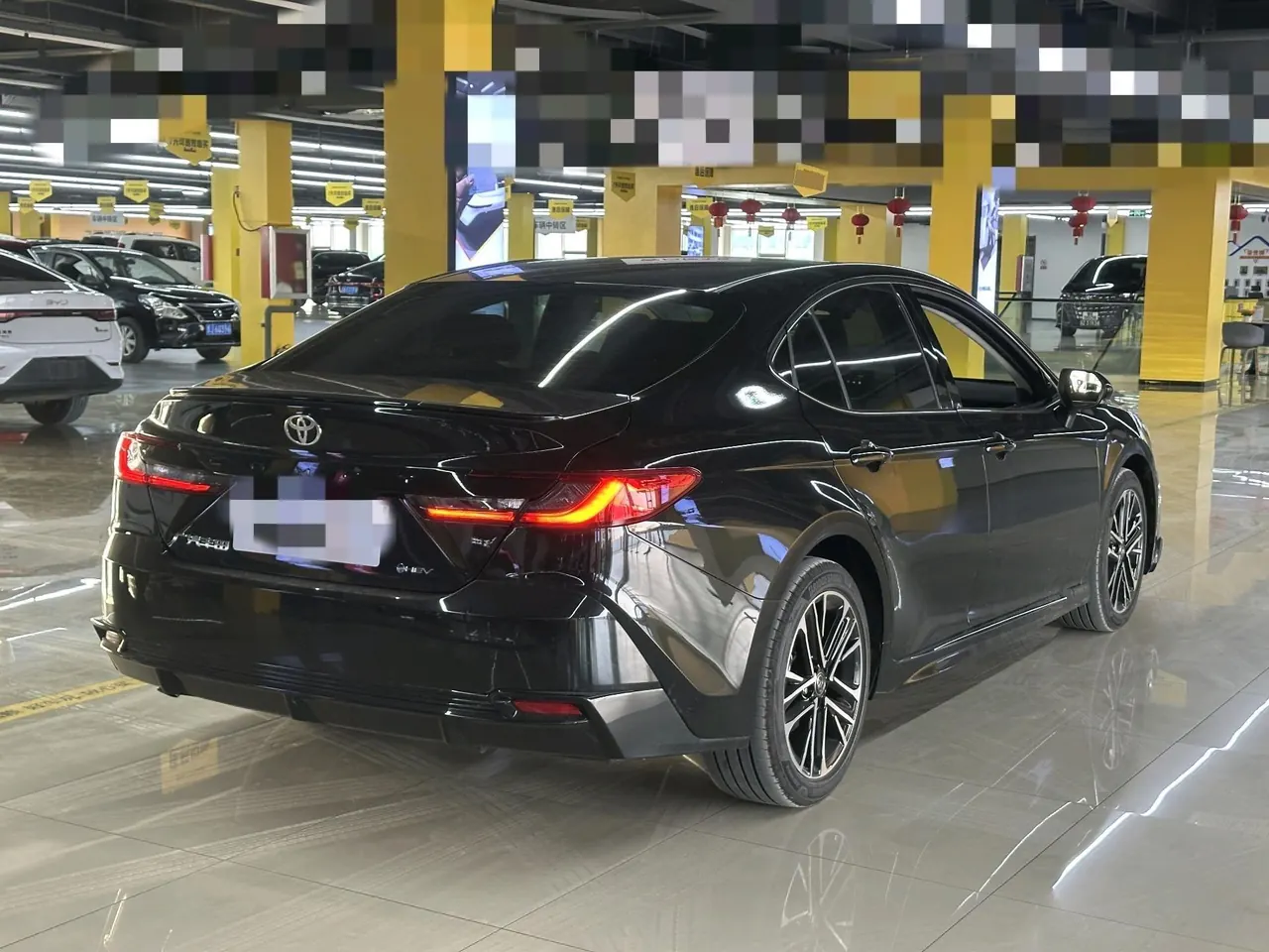 Toyota 2026 Camry Double Engine 2.0HSE Stepless Sports Lite Edition Automatic Gear 2