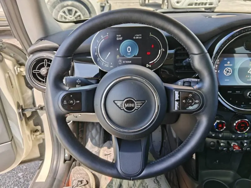 MINI Mini (Imported) 2022 Mini Cooper 1.5T Classic Auto 5