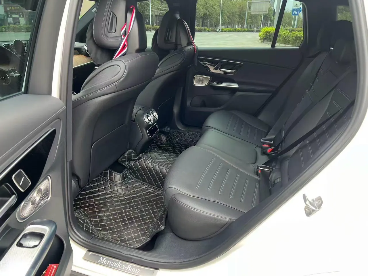 Mercedes Benz 2023 GLC 300 L 4MATIC 48V 2.0T Luxury 5-seat Automatic Gear 5