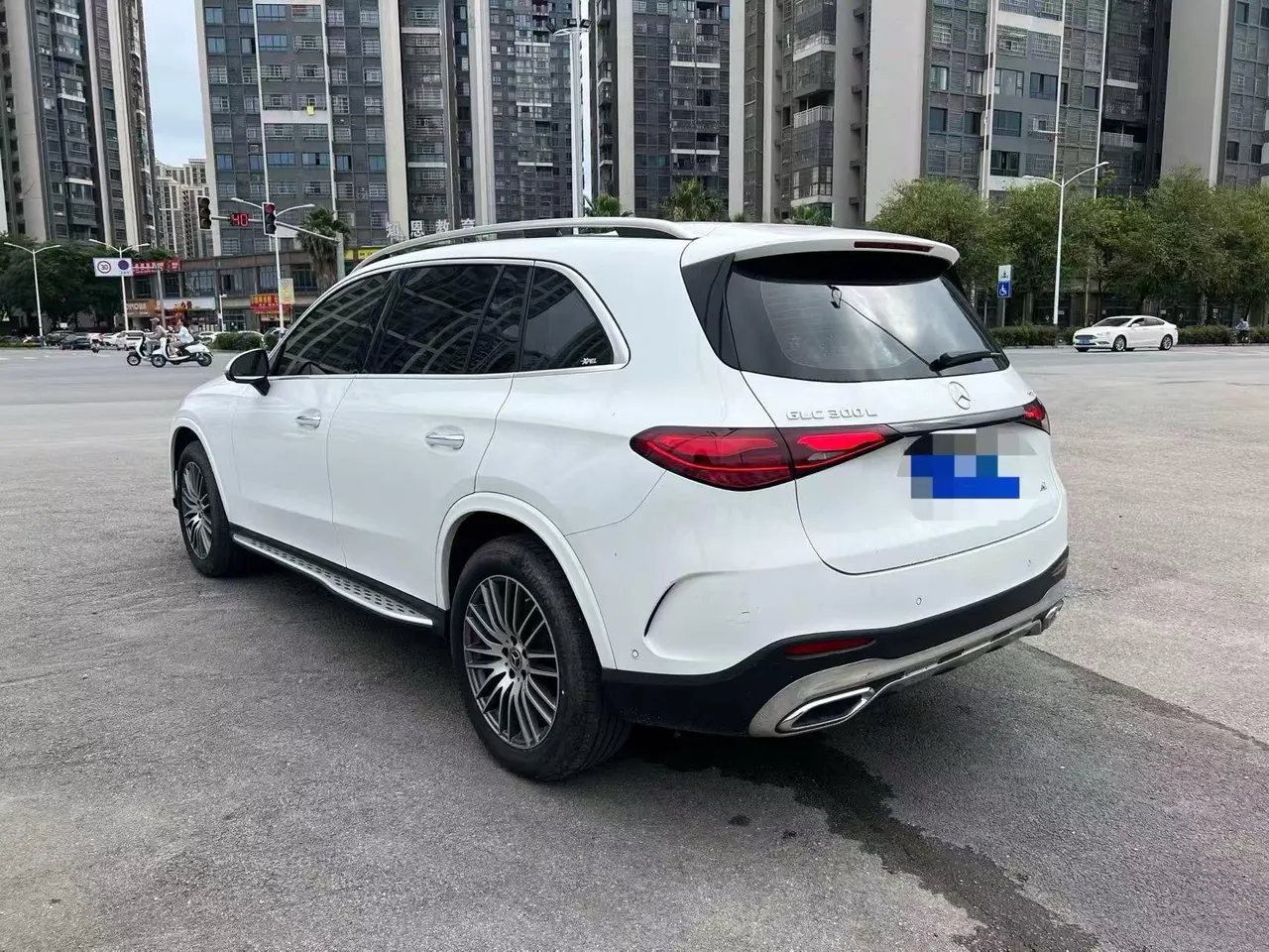 Mercedes Benz 2023 GLC 300 L 4MATIC 48V 2.0T Luxury 5-seat Automatic Gear 7