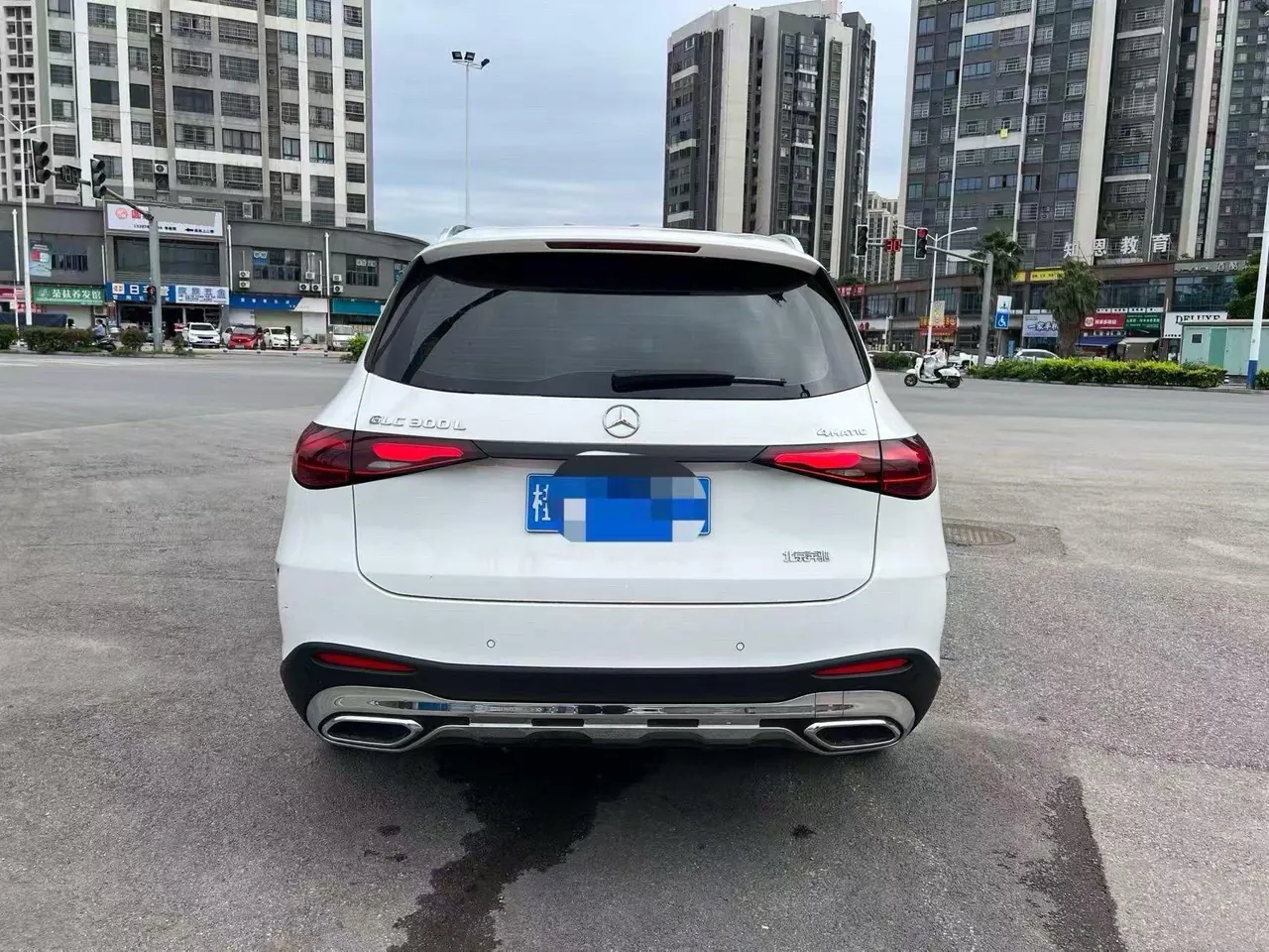 Mercedes Benz 2023 GLC 300 L 4MATIC 48V 2.0T Luxury 5-seat Automatic Gear 8